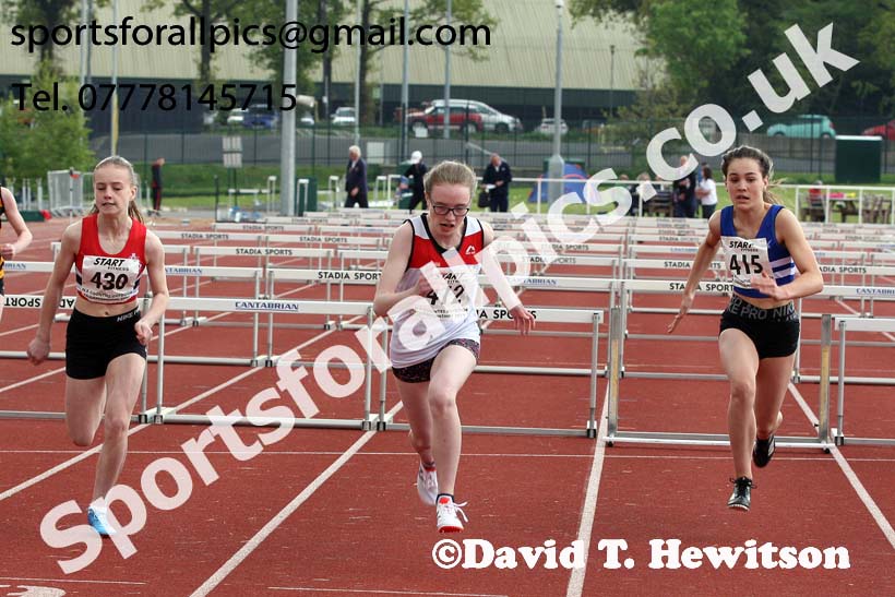 Girls under-13s 70 metres hurdles, 2019 North Eastern Track and Field Champs., Middlesbrough. Photo:  David T. Hewitson/Sports for All Pics